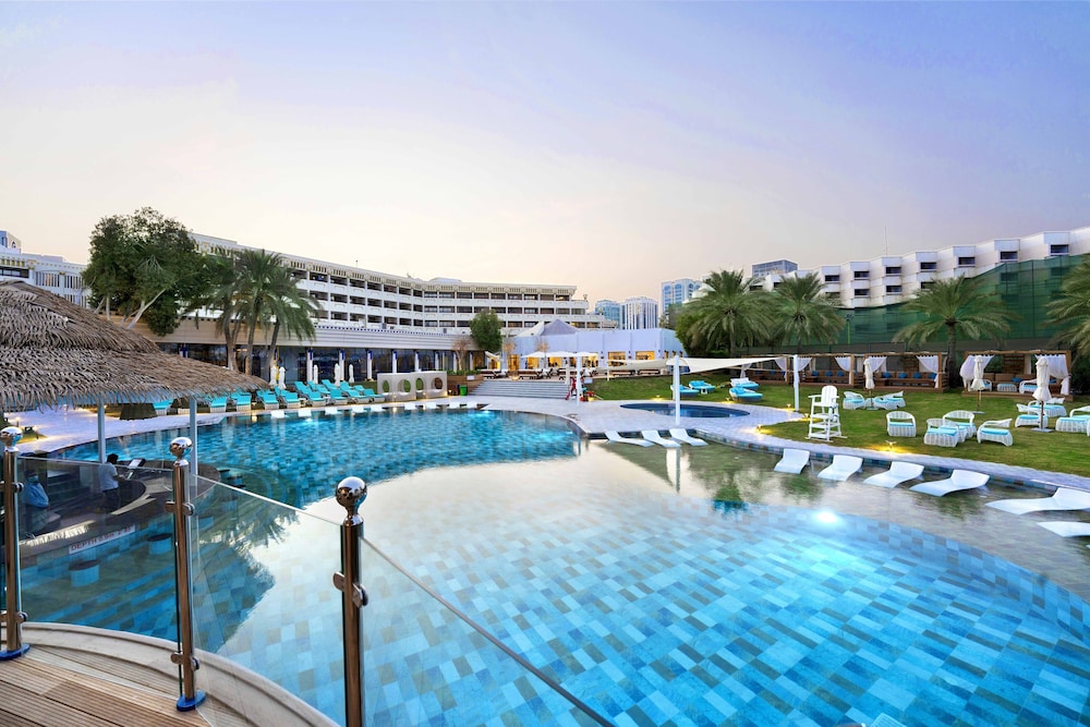 Le Méridien Abu Dhabi Resort