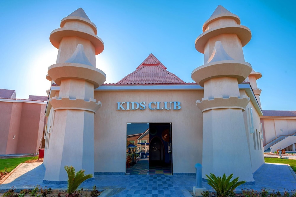 Pickalbatros Sea World Resort - Marsa Alam- "Aqua Park" - All inclusive — Attractions for children in El Quseir, Red Sea