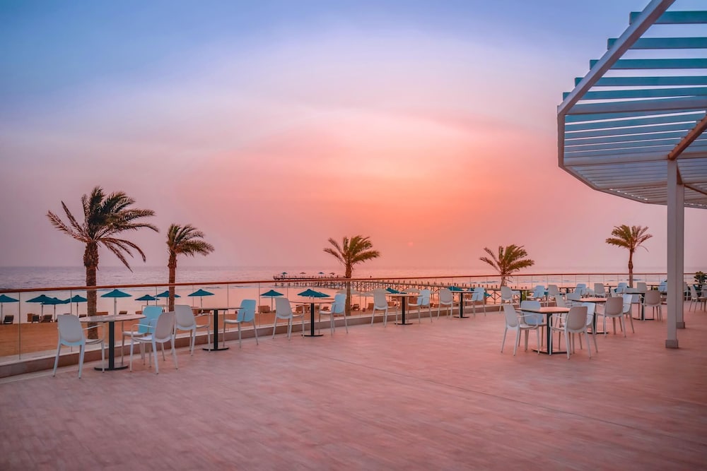 Pickalbatros Sea World Resort - Marsa Alam- "Aqua Park" - All inclusive — Restaurant & bars in El Quseir, Red Sea