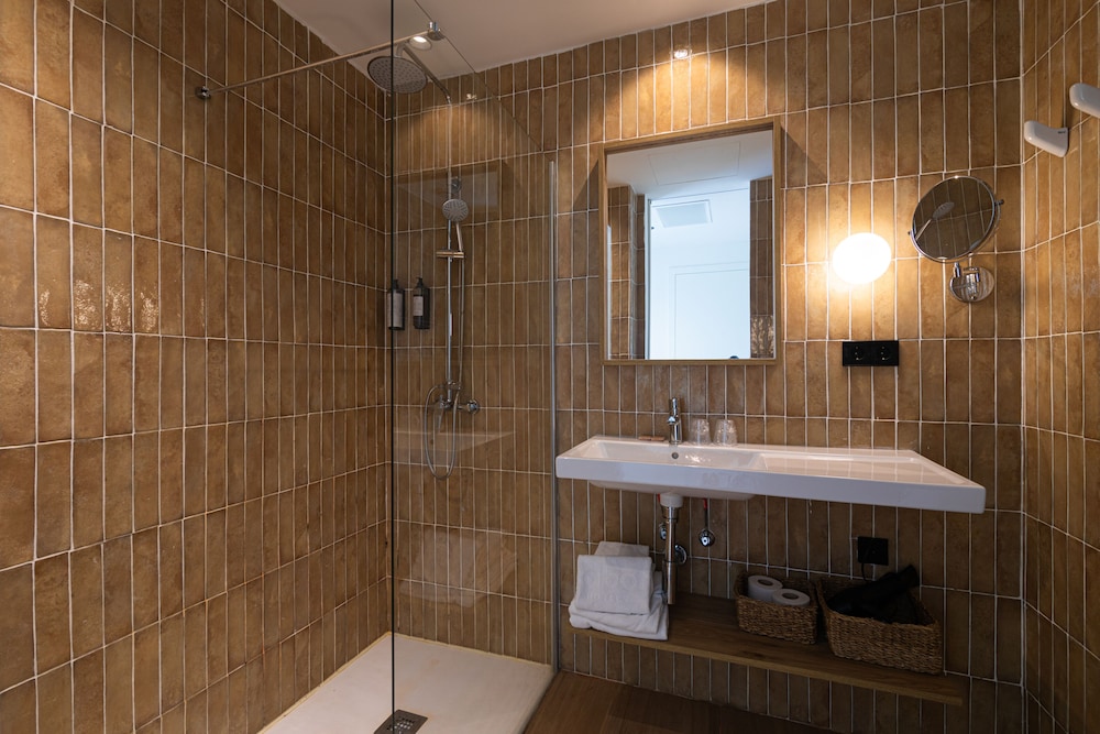 Cabot Las Velas Apartments — Hotel rooms in Puerto Pollensa, Balearic Islands