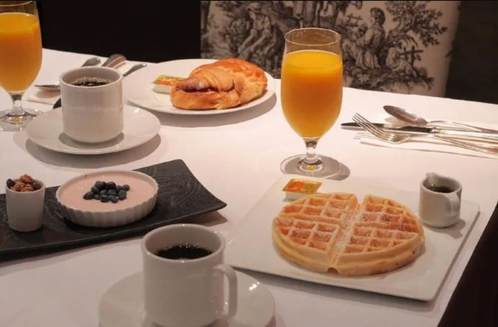 Executive Hotel Vintage Court — Restaurant & bars in San Francisco, California