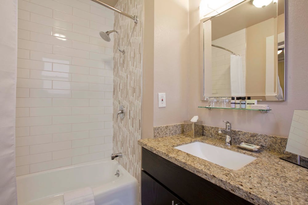 Executive Hotel Vintage Court — Hotel rooms in San Francisco, California