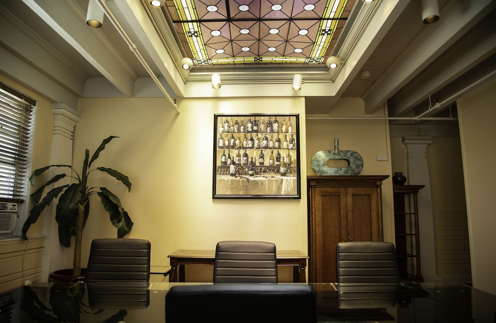 Executive Hotel Vintage Court — Restaurant & bars in San Francisco, California
