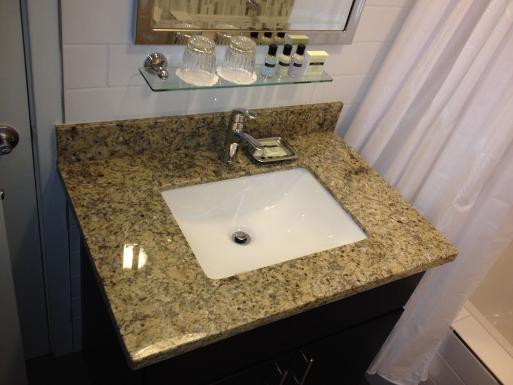 Executive Hotel Vintage Court — Hotel rooms in San Francisco, California