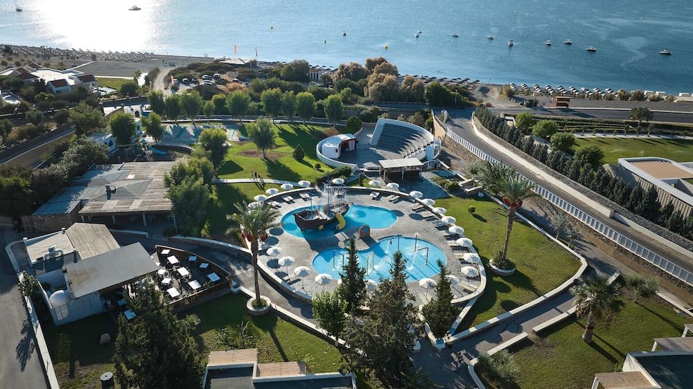 “Kiotari Miraluna Beach Resort” - zdjęcie 4
