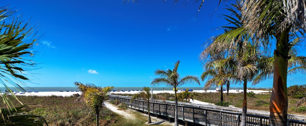 The Beachcomber — Beach in Treasure Island, Florida