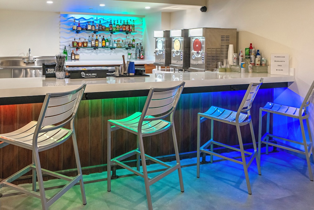 Holiday Inn New Orleans - Downtown Superdome by IHG — Restaurant & bars in New Orleans, Louisiana