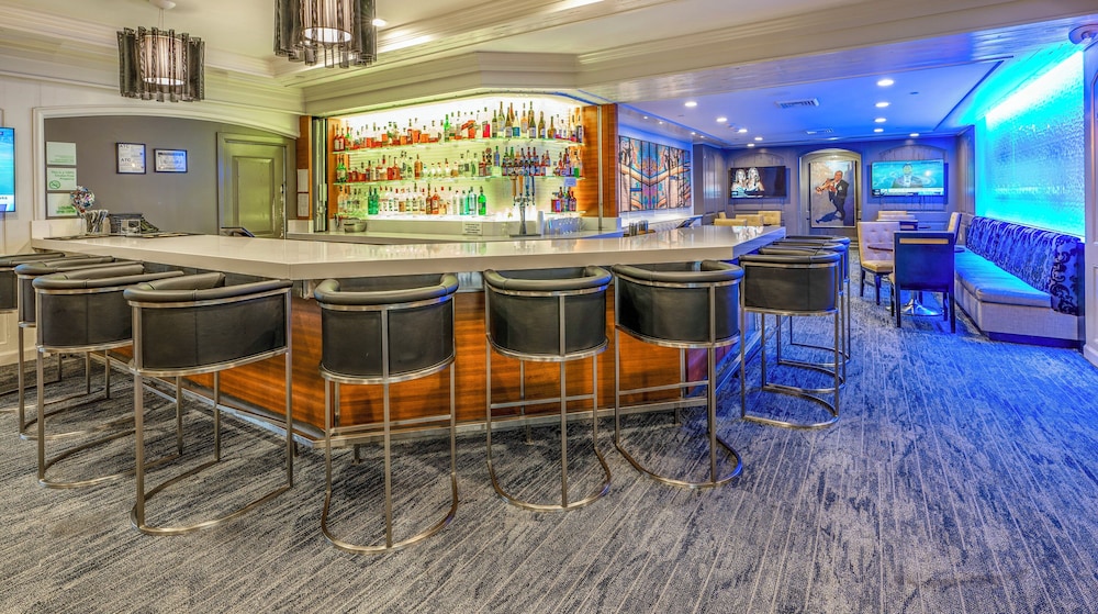 Holiday Inn New Orleans - Downtown Superdome by IHG — Restaurant & bars in New Orleans, Louisiana