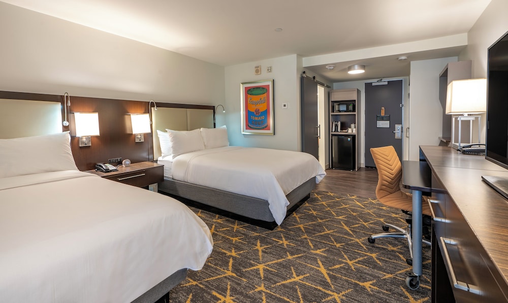 Holiday Inn New Orleans - Downtown Superdome by IHG — Hotel rooms in New Orleans, Louisiana