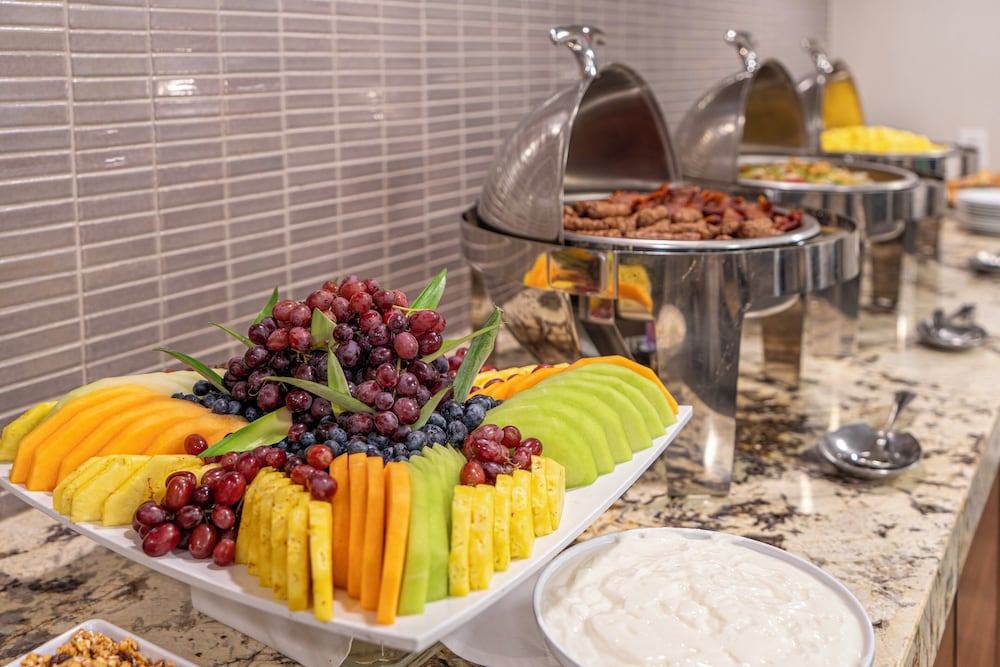 Holiday Inn New Orleans - Downtown Superdome by IHG — Restaurant & bars in New Orleans, Louisiana