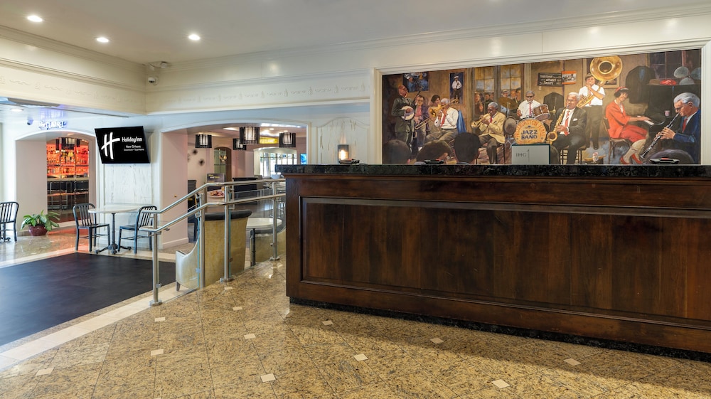 Holiday Inn New Orleans - Downtown Superdome by IHG — Hotel building in New Orleans, Louisiana