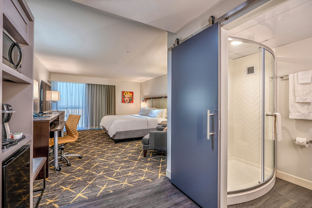 Holiday Inn New Orleans - Downtown Superdome by IHG — Hotel rooms in New Orleans, Louisiana