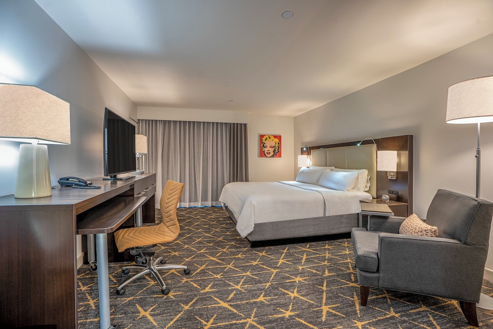 Holiday Inn New Orleans - Downtown Superdome by IHG — Hotel rooms in New Orleans, Louisiana