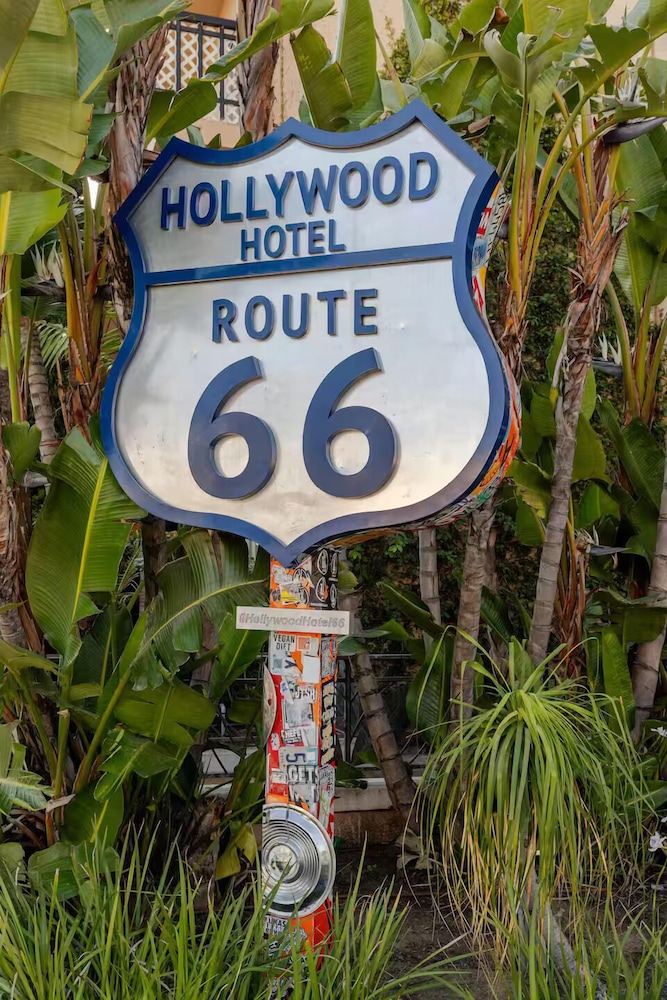 Hollywood Hotel — Attractions in the area in Los Angeles, California