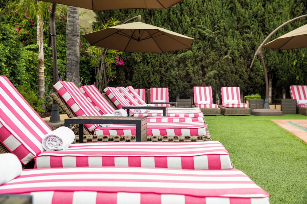 Hollywood Hotel — Sports & recreation in Los Angeles, California