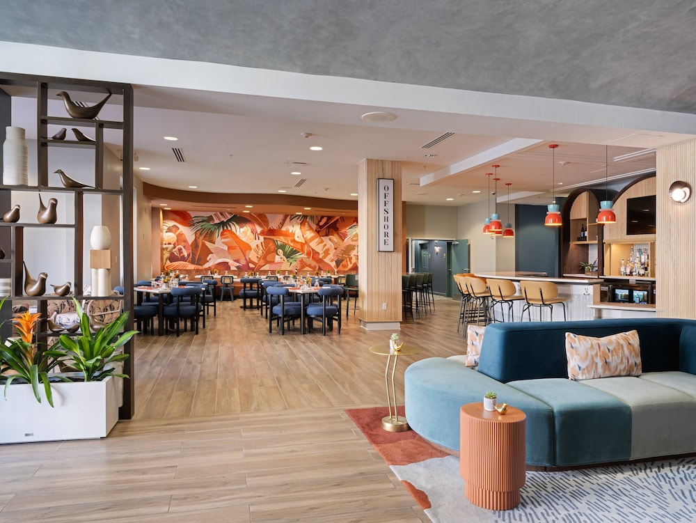 voco Sarasota by IHG — Restaurant & bars in Sarasota, Florida