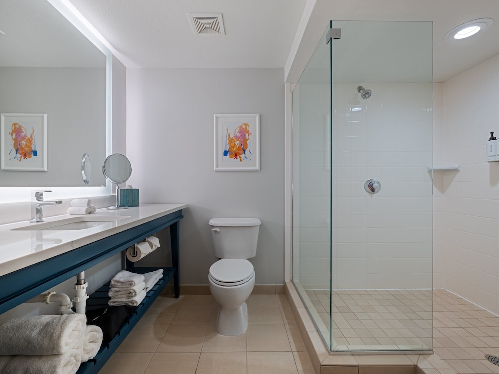 voco Sarasota by IHG — Hotel rooms in Sarasota, Florida