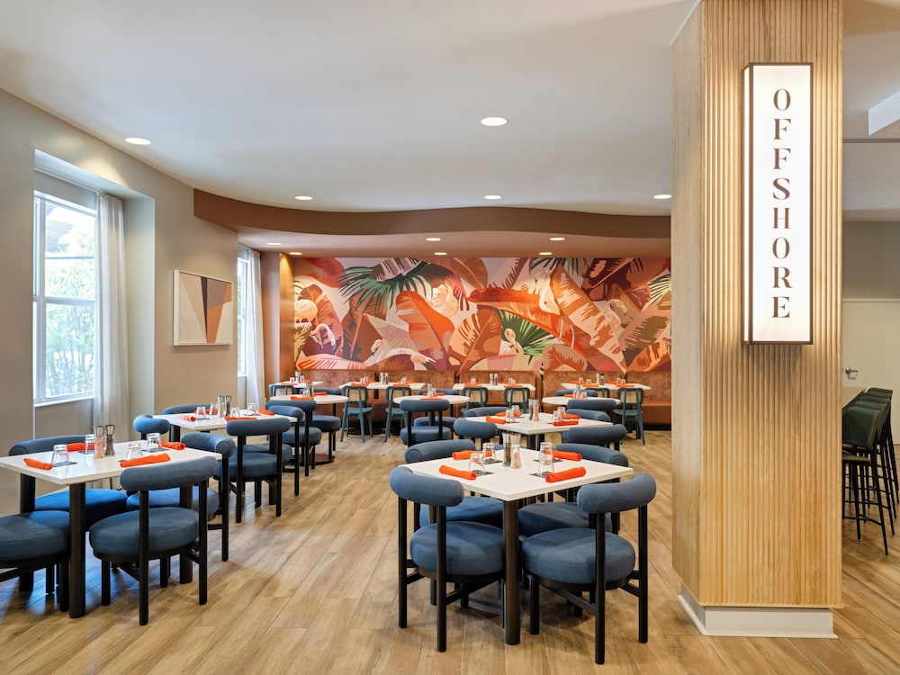 voco Sarasota by IHG — Restaurant & bars in Sarasota, Florida