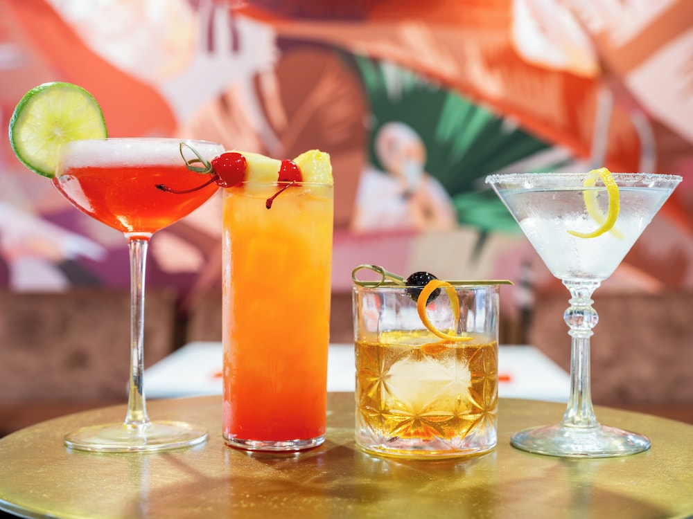 voco Sarasota by IHG — Restaurant & bars in Sarasota, Florida
