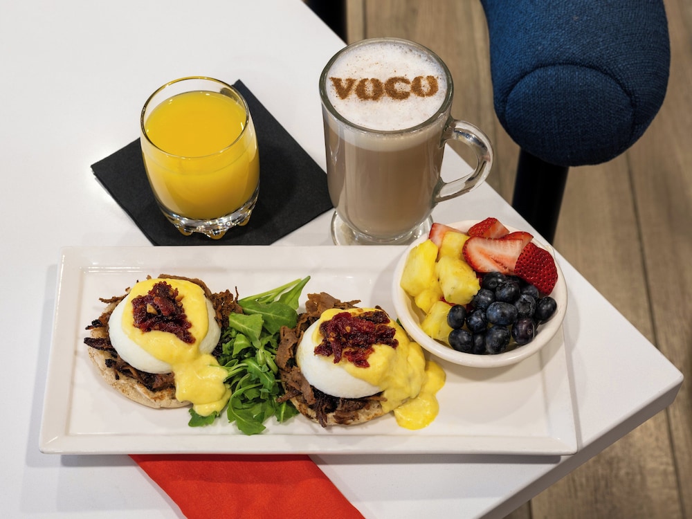 voco Sarasota by IHG — Restaurant & bars in Sarasota, Florida