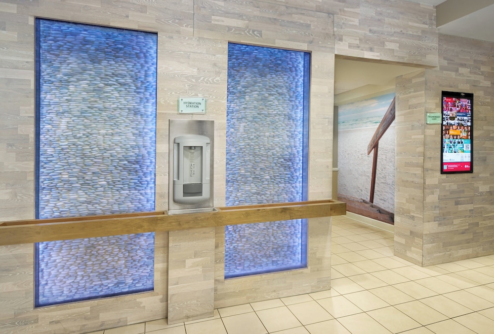 voco Sarasota by IHG — Hotel building in Sarasota, Florida