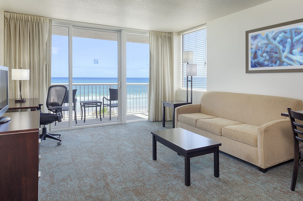 Holiday Inn Resort Daytona Beach Oceanfront by IHG — Hotel rooms in Daytona Beach, Florida
