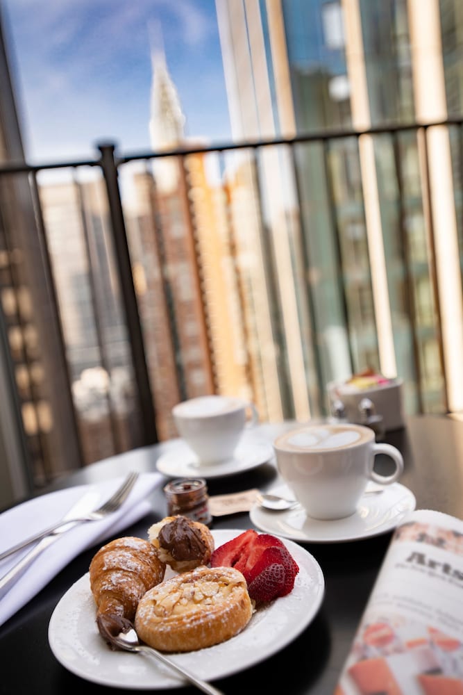 The Kimberly Hotel — Restaurant & bars in New York City, New York State