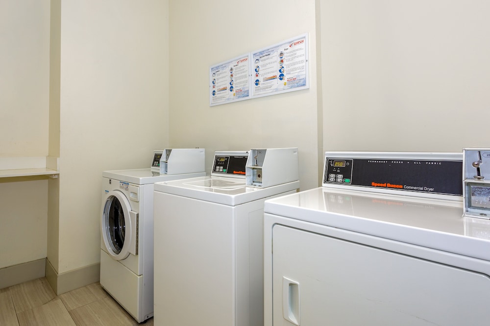 Holiday Inn Express Tampa N I-75 - University Area by IHG — Sports & recreation in Tampa, Florida