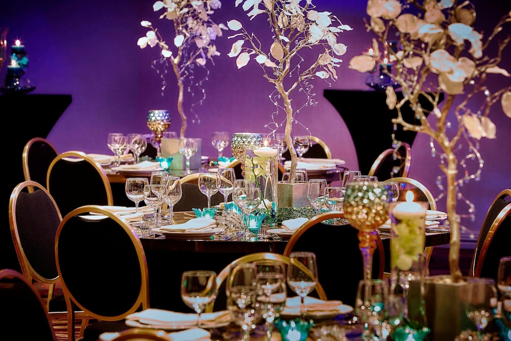 Las Vegas Marriott — Restaurant & bars in Las Vegas, Nevada
