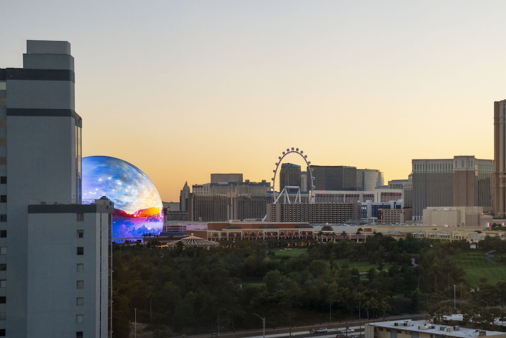 Las Vegas Marriott — Attractions in the area in Las Vegas, Nevada