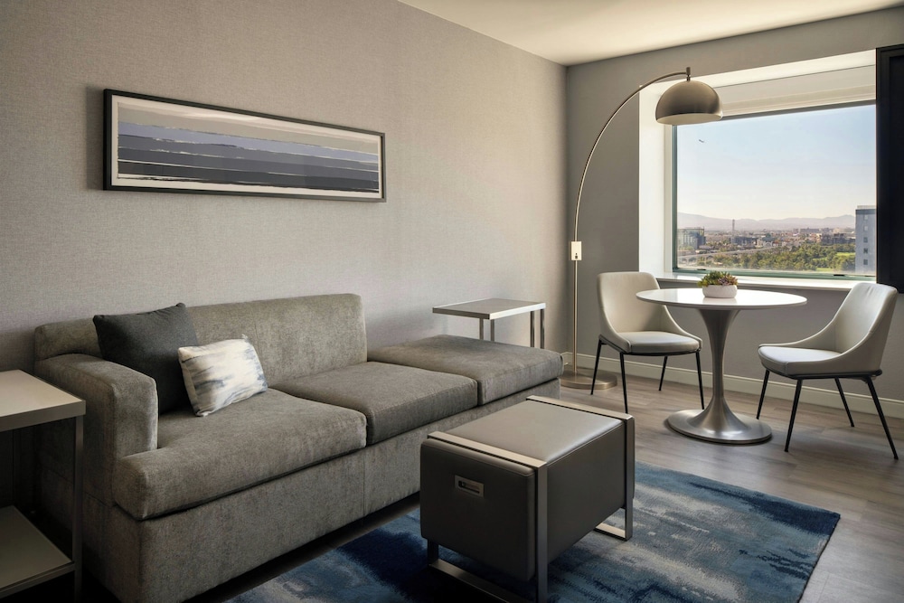 Las Vegas Marriott — Hotel rooms in Las Vegas, Nevada