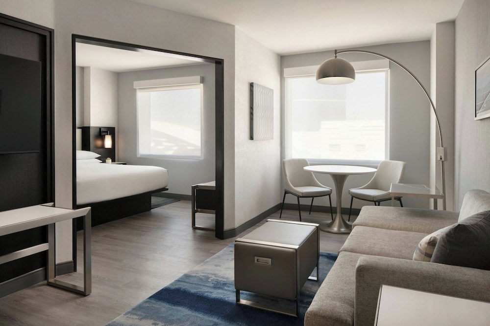 Las Vegas Marriott — Hotel rooms in Las Vegas, Nevada