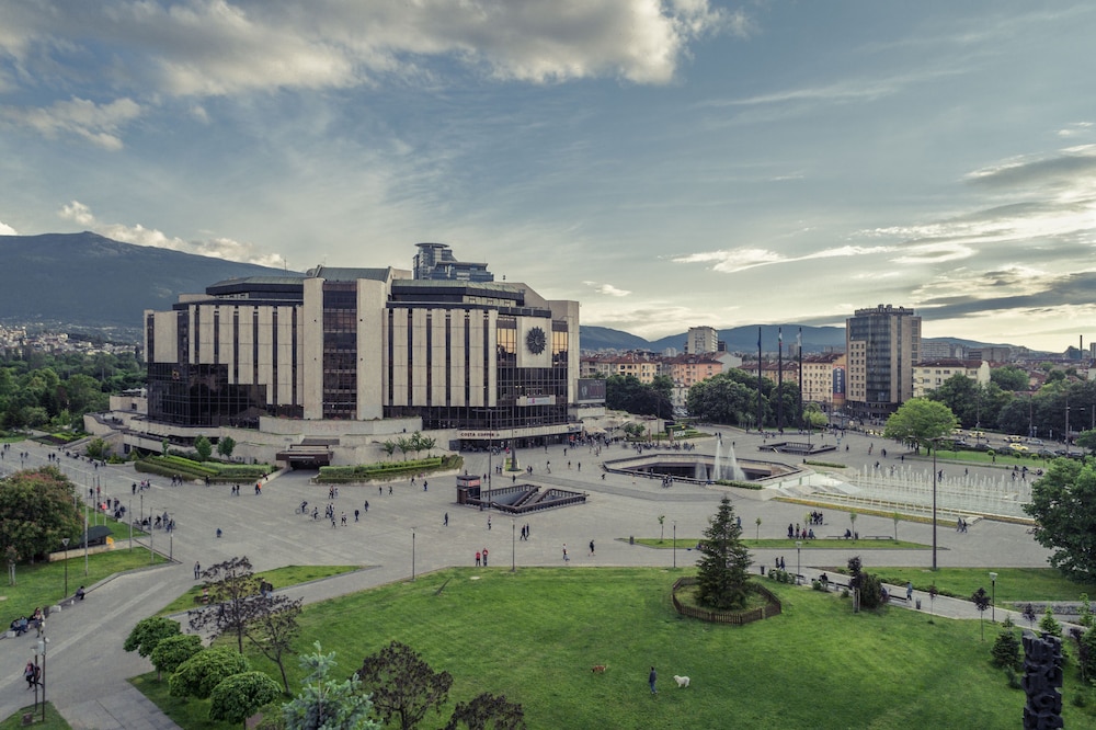 Rosslyn Central Park Hotel - zdjęcie 5