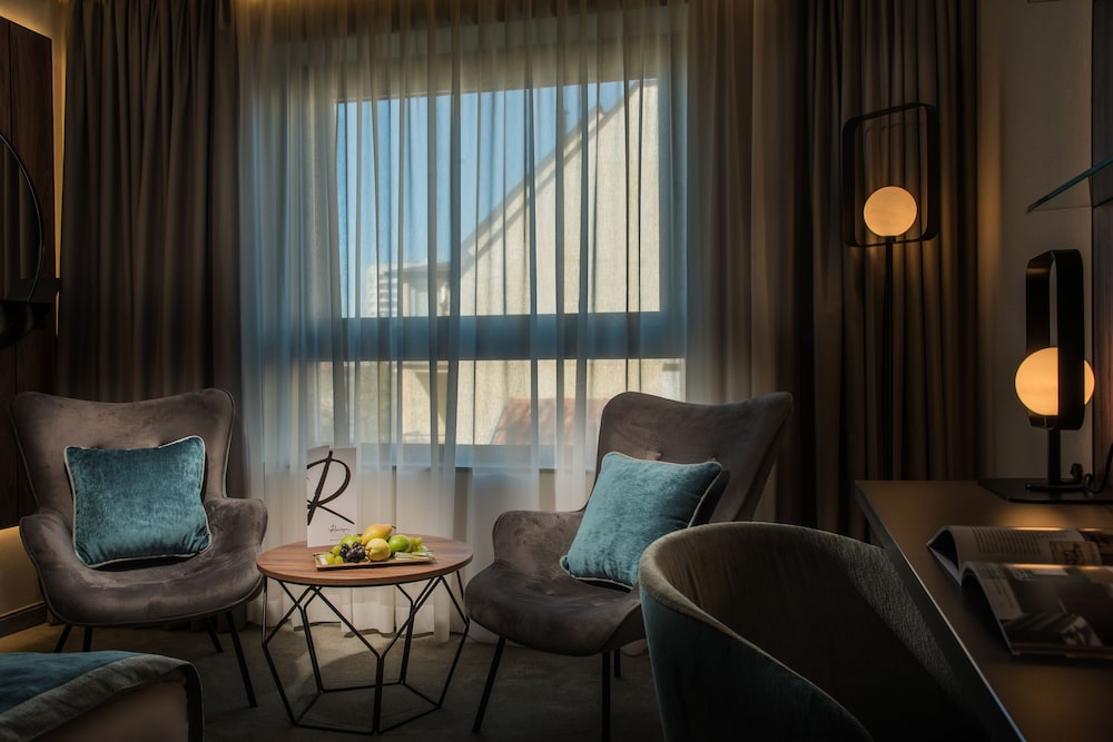 Rosslyn Central Park Hotel — Hotel rooms in Sofia, Sofia (province)