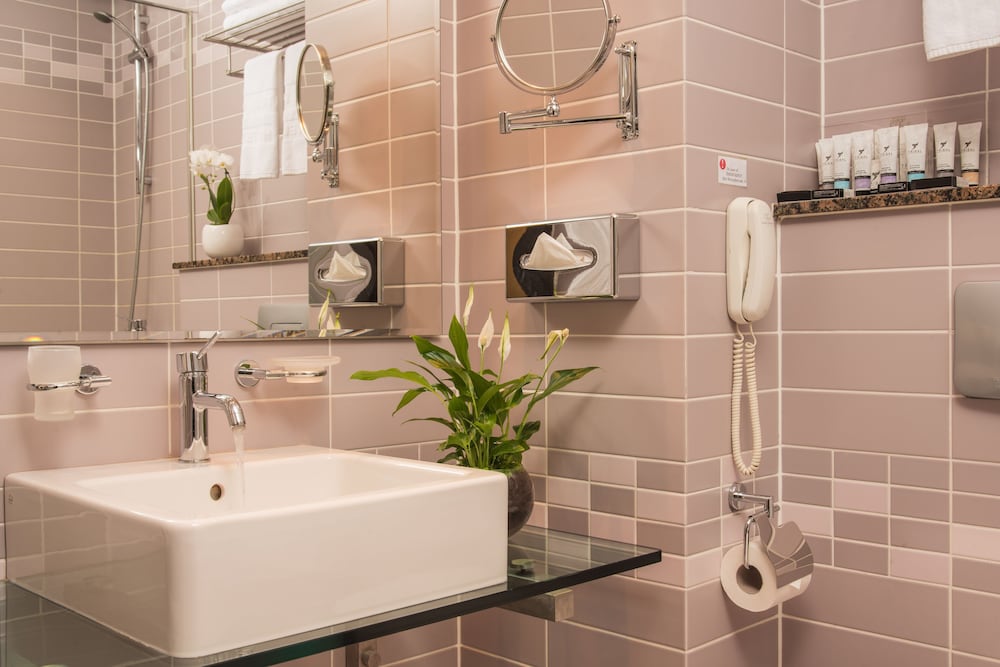 Rosslyn Central Park Hotel — Hotel rooms in Sofia, Sofia (province)