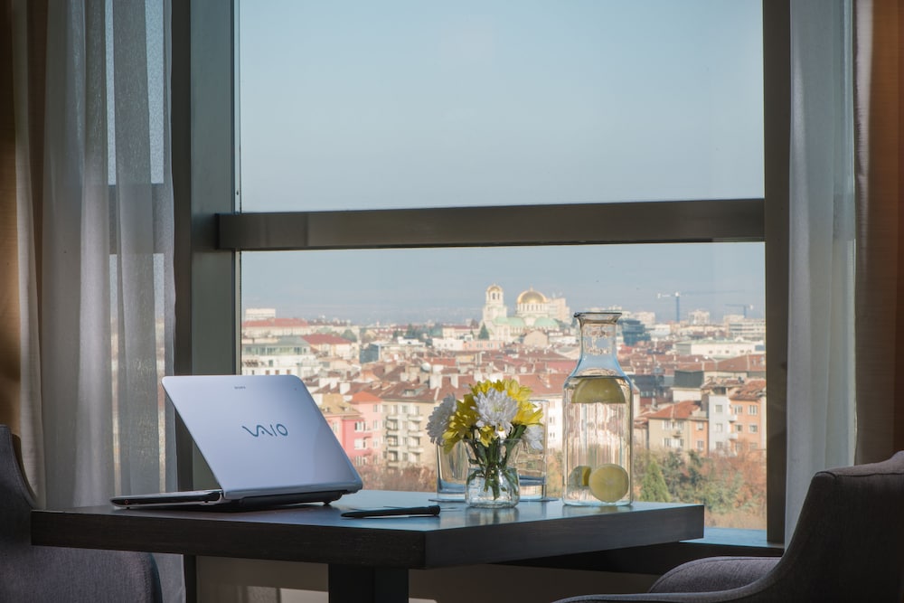 Rosslyn Central Park Hotel — Hotel rooms in Sofia, Sofia (province)