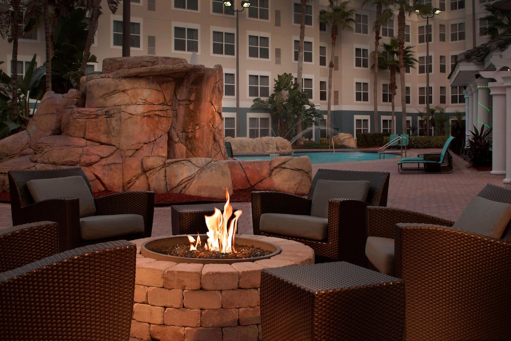 Residence Inn by Marriott Orlando Lake Buena Vista — Swimming pool in Orlando, Florida