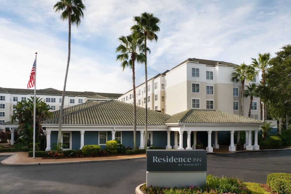 Residence Inn by Marriott Orlando Lake Buena Vista — Hotel building in Orlando, Florida