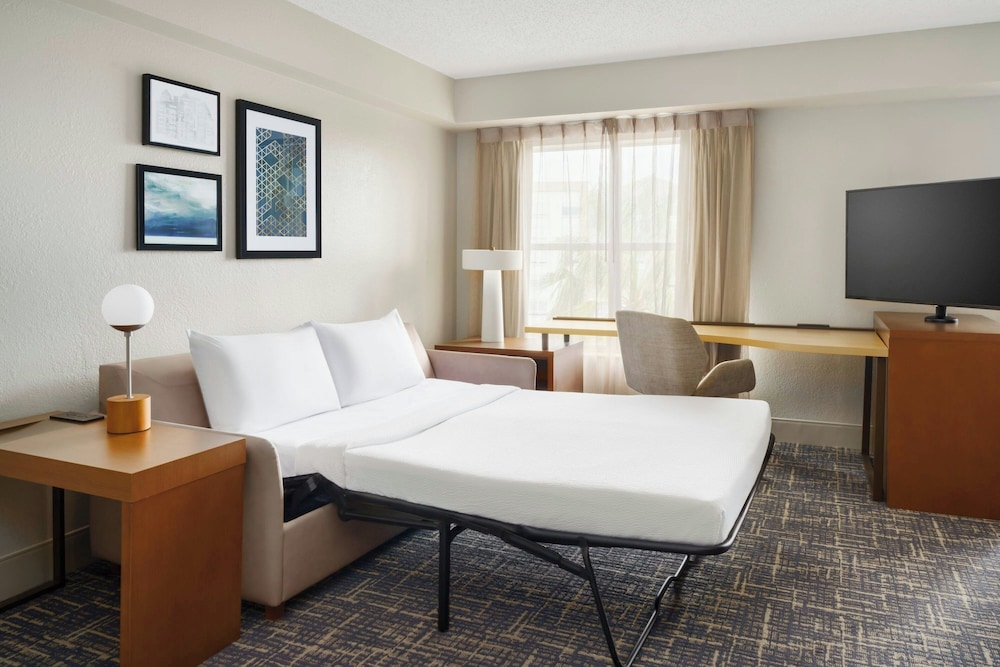 Residence Inn by Marriott Orlando Lake Buena Vista — Hotel rooms in Orlando, Florida