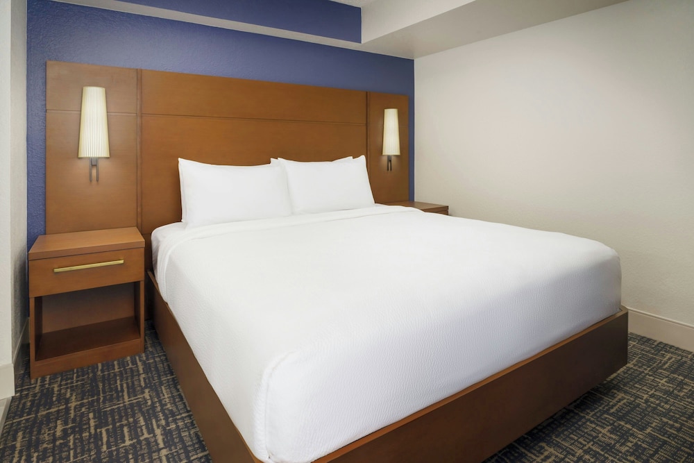 Residence Inn by Marriott Orlando Lake Buena Vista — Hotel rooms in Orlando, Florida