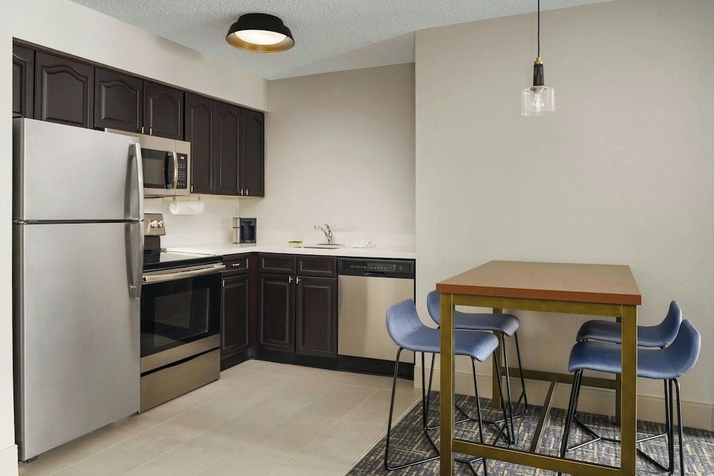 Residence Inn by Marriott Orlando Lake Buena Vista — Hotel rooms in Orlando, Florida