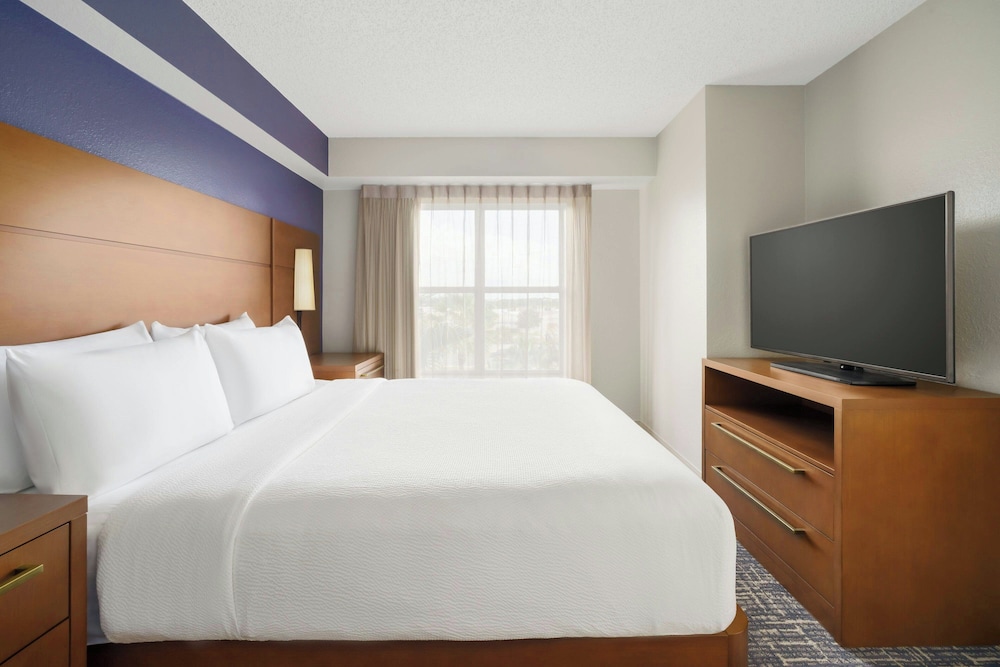 Residence Inn by Marriott Orlando Lake Buena Vista — Hotel rooms in Orlando, Florida