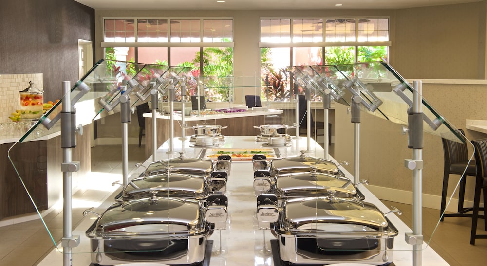 Residence Inn by Marriott Orlando Lake Buena Vista — Restaurant & bars in Orlando, Florida