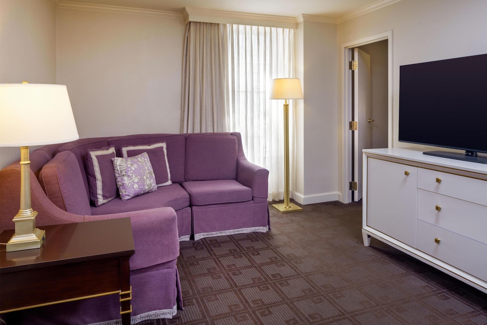 The Royal Sonesta New Orleans — Hotel rooms in New Orleans, Louisiana