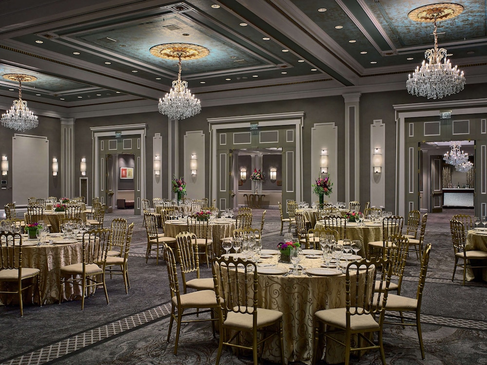 The Royal Sonesta New Orleans — Restaurant & bars in New Orleans, Louisiana