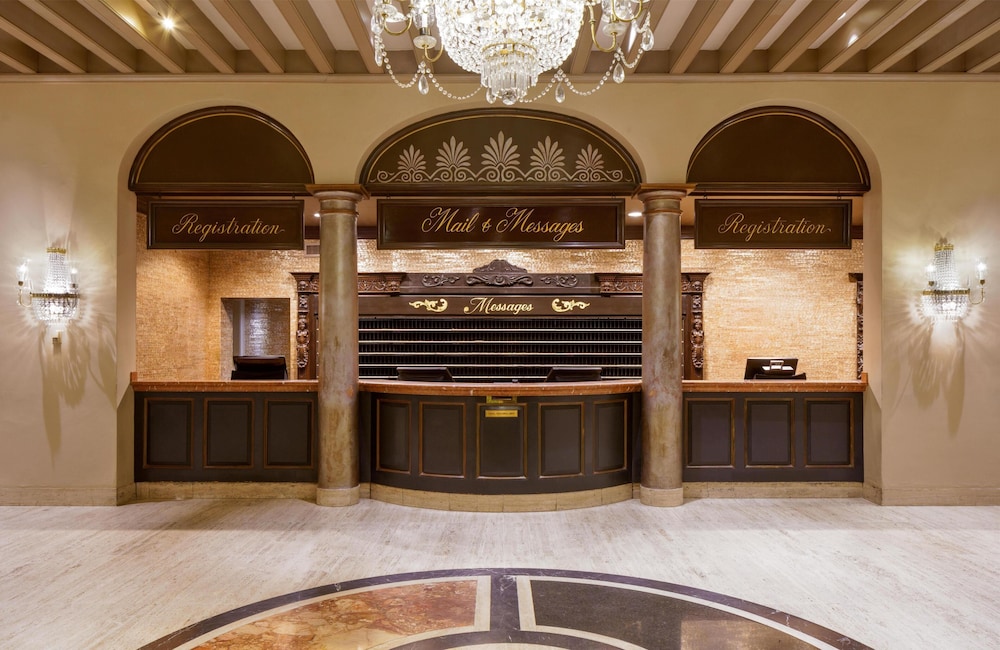 The Royal Sonesta New Orleans — Hotel building in New Orleans, Louisiana
