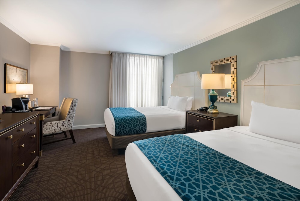 The Royal Sonesta New Orleans — Hotel rooms in New Orleans, Louisiana