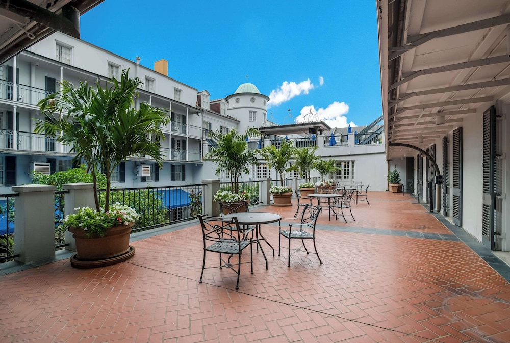 The Royal Sonesta New Orleans — Hotel building in New Orleans, Louisiana