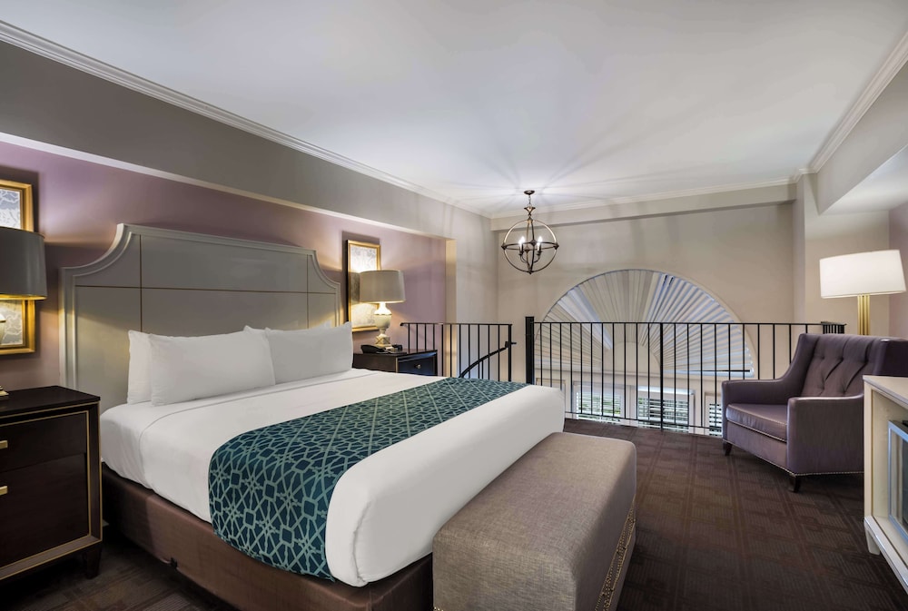 The Royal Sonesta New Orleans — Hotel rooms in New Orleans, Louisiana