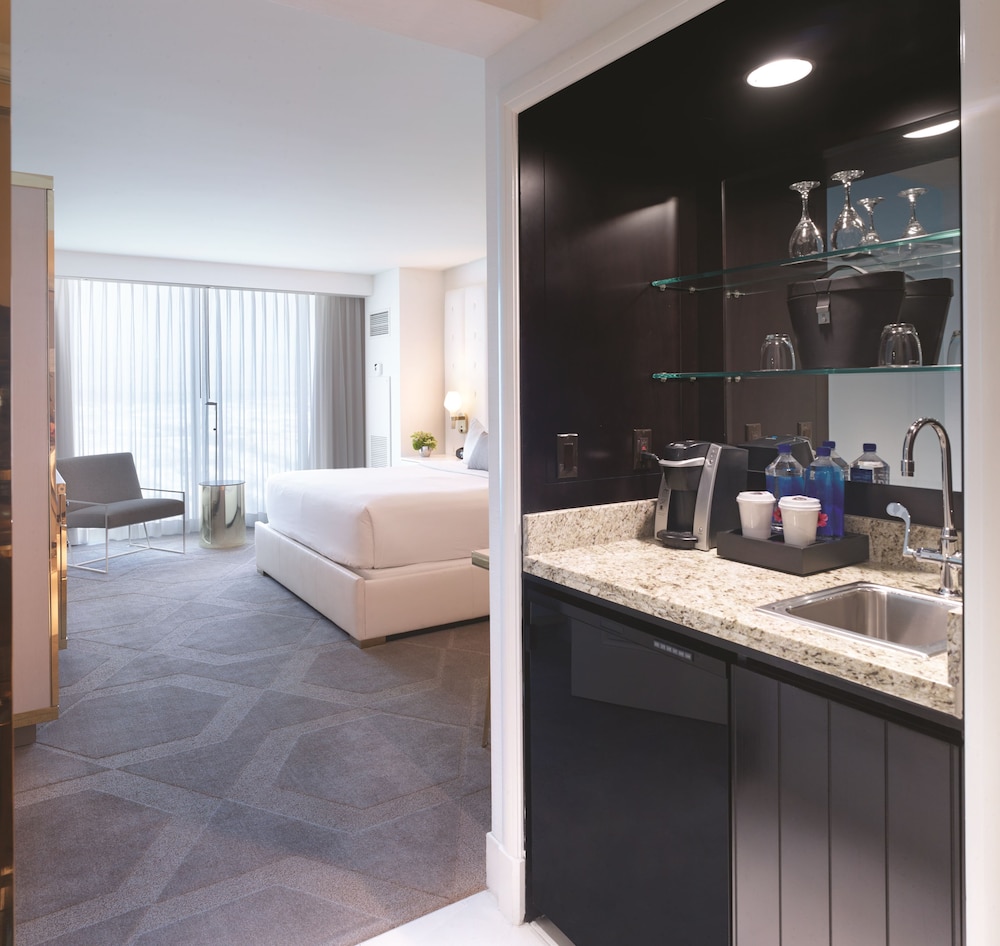 W Las Vegas — Hotel rooms in Las Vegas, Nevada